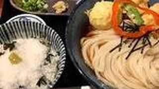 空堀商店街です