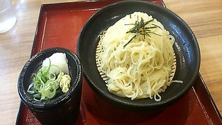 ８番らーめん 中川店