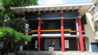 お堂がいくつもありました