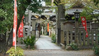 西園寺家の鎮守社