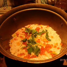 銅鍋炊きご飯（蟹ウニいくら）