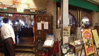 お台場では珍しいインド料理の店