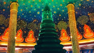 緑の仏塔