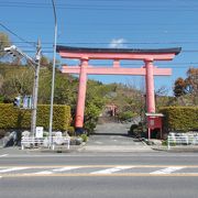 二川宿にある神社です。