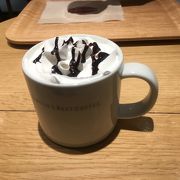 鹿児島中央駅の中にあるコーヒーのチェーン店