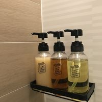 シャンプー類も揃っています。