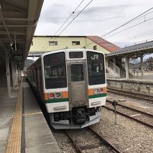 過去を偲ぶ立派な駅