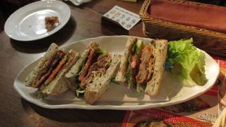 ニューミュンヘン 南大使館