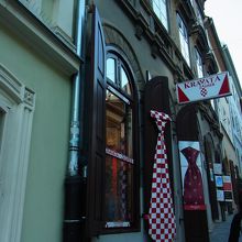 通り沿いにあった、ネクタイの店