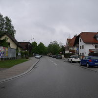 駅からホテルまでの道。