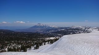 ゴールデンウィークは雪壁が見れます