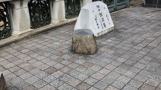 日本橋にあります