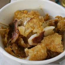 イカはカットしてもらえます。