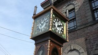 メルヘン交差点