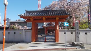 大須界隈の中で西側にあります。