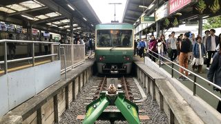 混むけど楽しい。