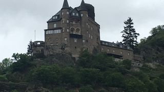 ライン川沿いの古城