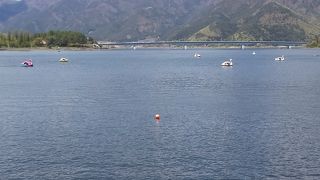 外国人観光客が多くいる