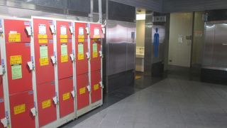 お手洗いは無料で利用