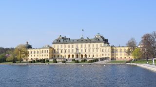 ミニベルサイユ宮殿です