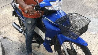 ちょっと運転手は荒いですが！