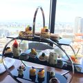 20階のレストランでアフタヌーンティー