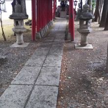 威徳稲荷大明神