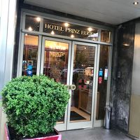 ホテルエントランス