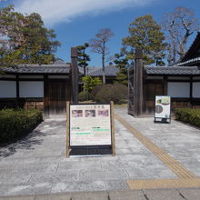 入り口の様子です。