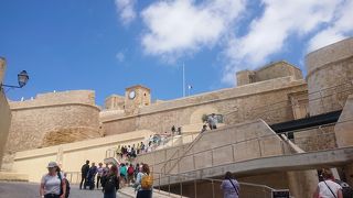 風情あるコンパクトな迷路