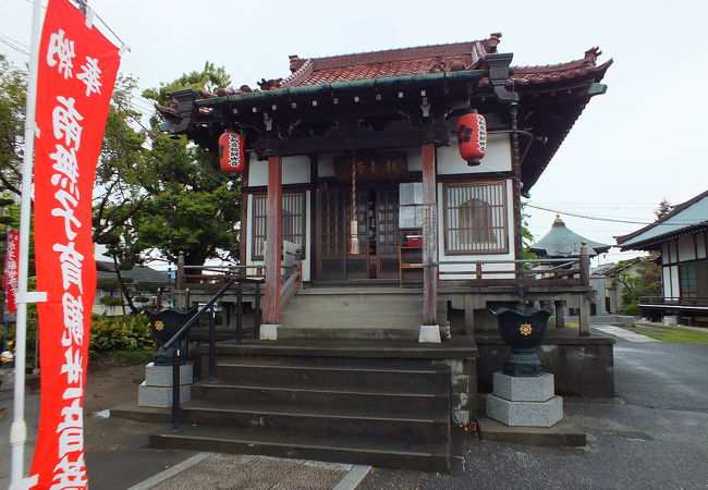 幸宮神社の近くのお寺