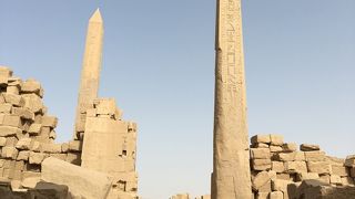 オベリスクが見事