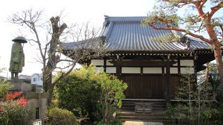 烏山寺町巡りの最初のお寺