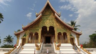 ﾙｱﾝﾊﾟﾊﾞｰﾝ　観光2