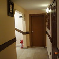 こじんまりしていて居心地がよいです。