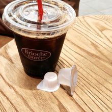 アイスコーヒーは苦味でおいしい