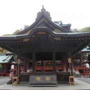 静岡浅間神社の中にあります。