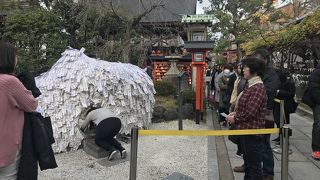 有名な縁切り神社。観光地から近くて訪問しやすいです！