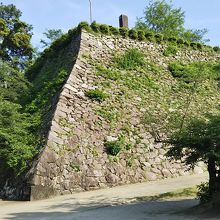 千人殺しの石垣