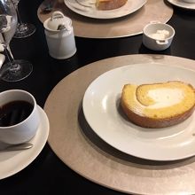 ランニングエッグを使用したロールケーキ