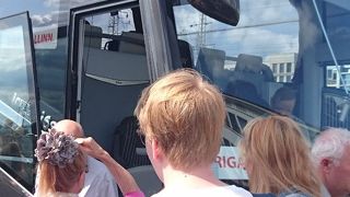 日本からの事前予約で快適に！