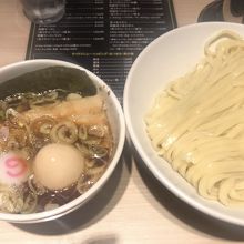 特製濃厚つけ麺