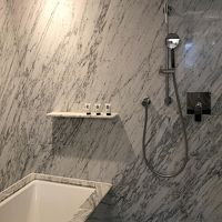 シャワーが3種類。どれも水圧OK。