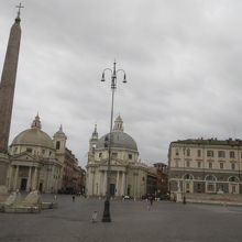 もとスペイン公館があったためについた名称です