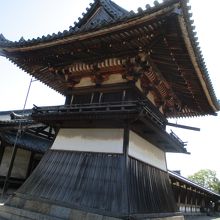 この鐘楼が素晴らしいです