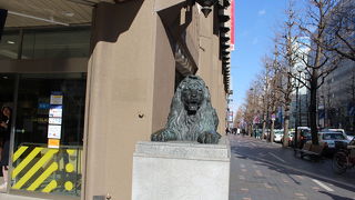 地下スイーツ売場が充実