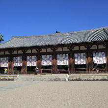 四天王像もおられます