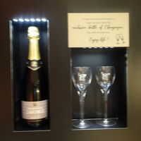 シャンペンも用意されている