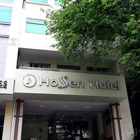 ホテルの外観　細長いホテル