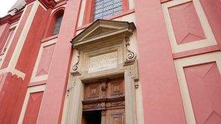 プラハ城内の教会